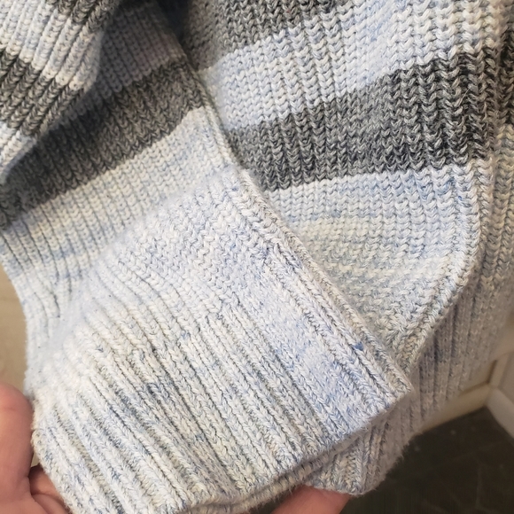 Victoria Secret grey and blue striped ribbed knit 100% cotton sweater Small - Picture 4 of 9